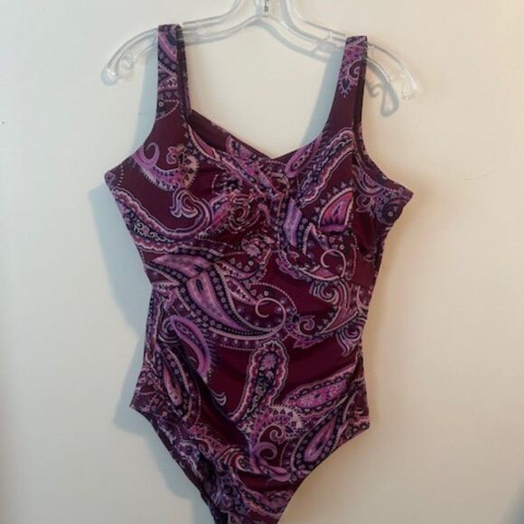 Lands' End Purple Pasiley Slender Carmela underwire 1 piece Swimsuit, size 14DDD - Picture 1 of 4